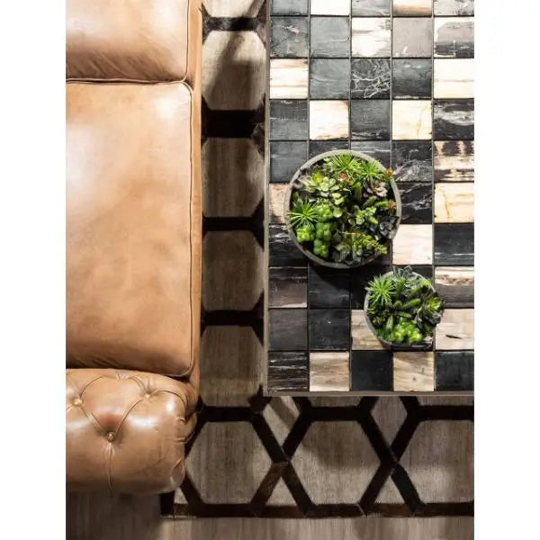 Bosie Safira Small Grey Rug with Black Hair on Leather  H14 x L14 x W122 AK Kin Garden Supplies