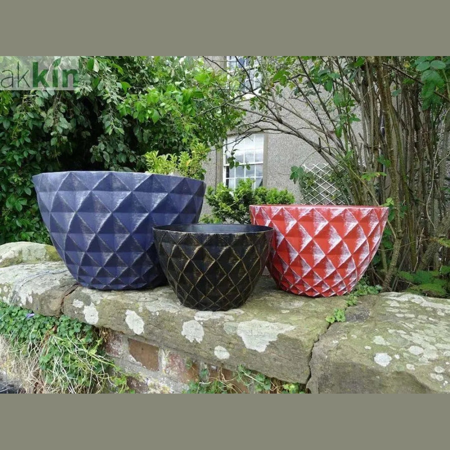Grey And Silver Decorative Home & Garden Diamond Plastic Pot Planter Round 33cm - AK Kin Garden Supplies