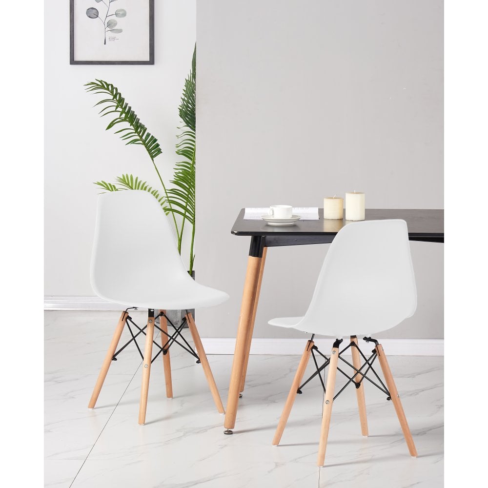 Halo Dining Table and Ghost Chair Set for 4 - Eiffel Plastic Chairs and a Rectangle Dining Table PN Home