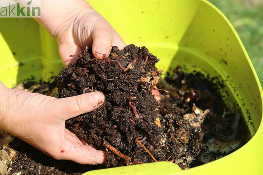 Organic-Home-Gardening-How-to-Make-Compost AK Kin Garden Supplies