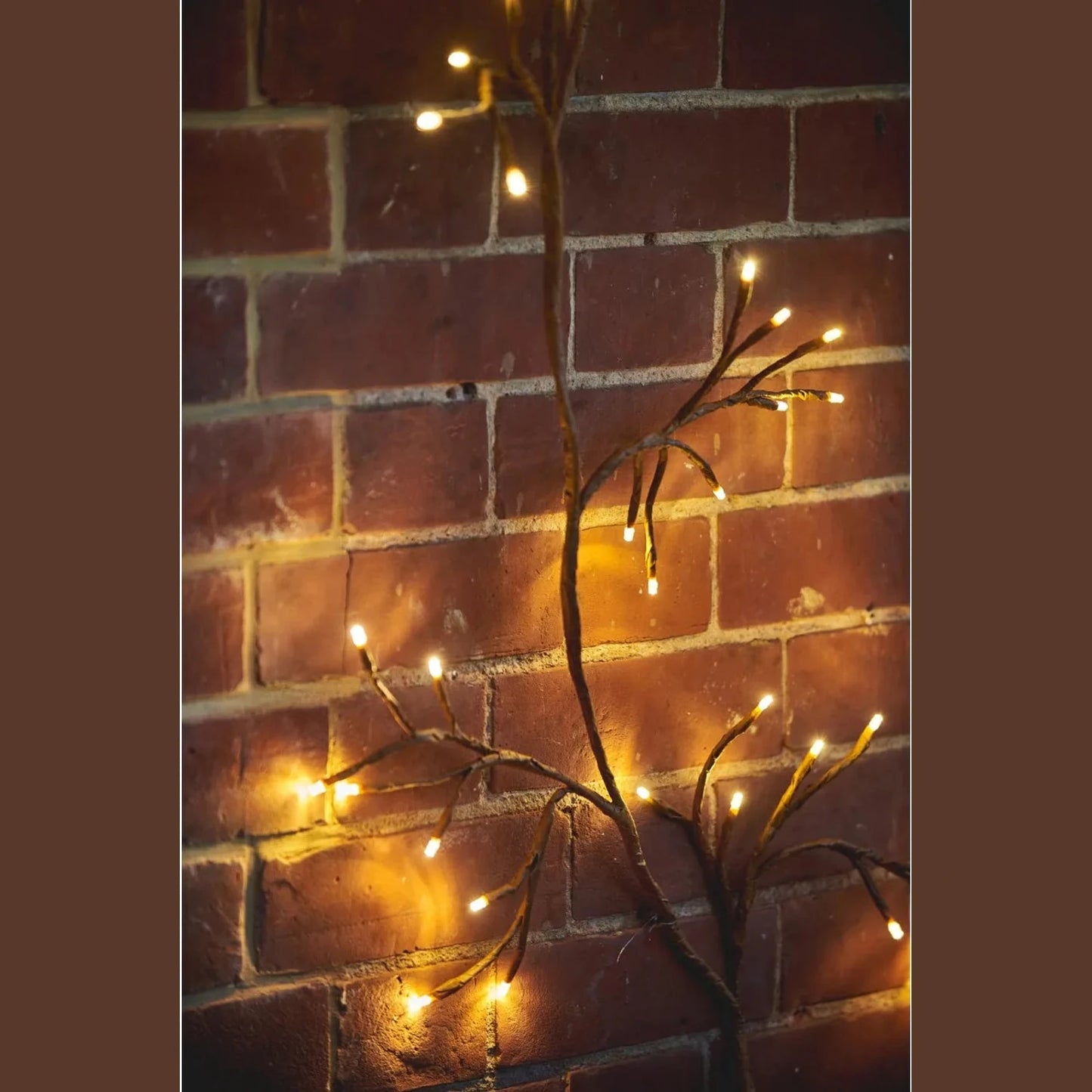 Solar Wall Ivy Brown With 96 Warm White LEDs Dual Powered For Outdoor And Indoor Use 12 Branches 2.5 Meter Length