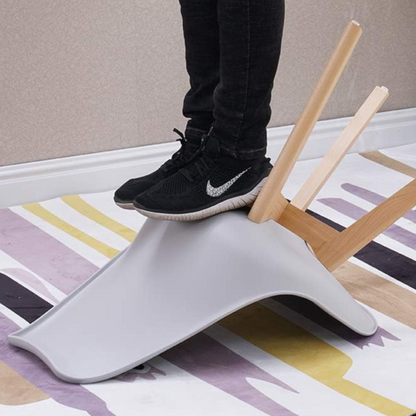 Black Halo Dining Table & Set of 4 Jamie Lorenzo Tulip chairs with Padded Seat PN Home