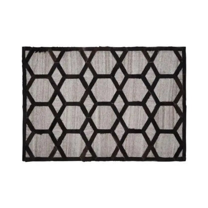 Bosie Safira Small Grey Rug with Black Hair on Leather  H14 x L14 x W122 AK Kin Garden Supplies