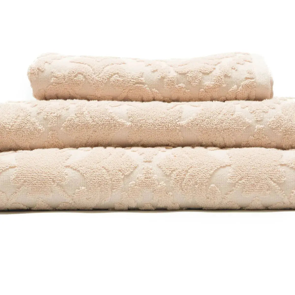 Country House Jacquard Sculpted Bath Towels Blush AK Kin Garden Supplies