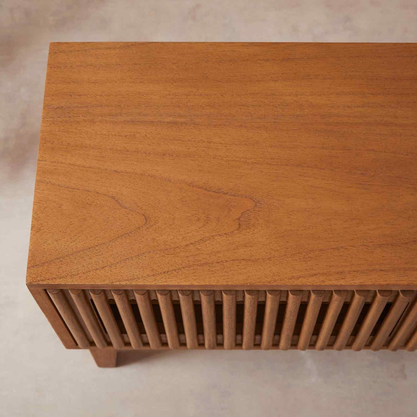 Melia Media Unit with Sliding Doors Fishe and Lilly