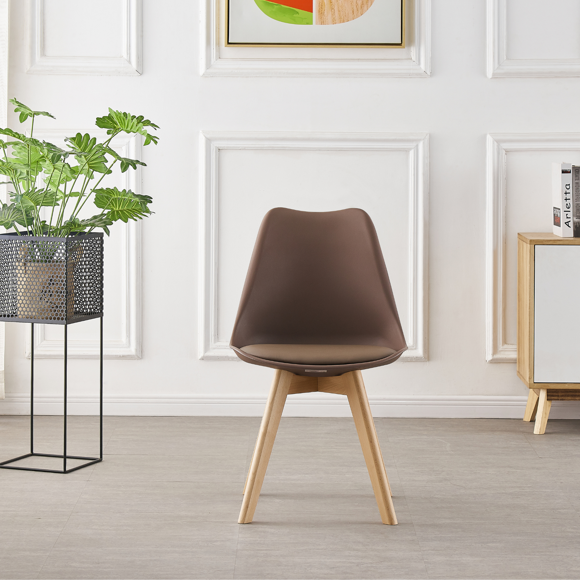 White Halo Dining Table & Set of 4 Lorenzo Jamie Tulip Dining Chairs with Padded Seat PN Home