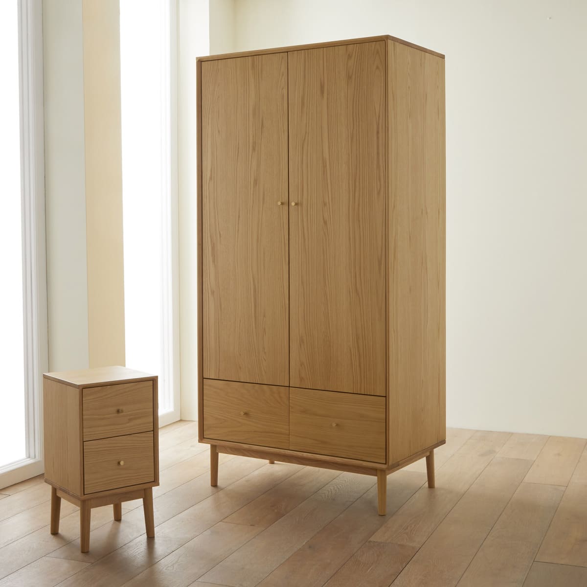 Wright Narrow Oak Bedside Table Fishe and Lilly