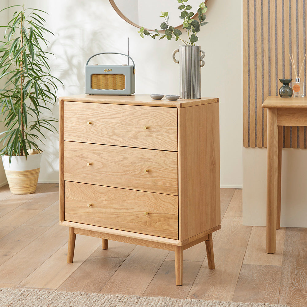 Wright Oak Chest of 3 Drawers Fishe and Lilly