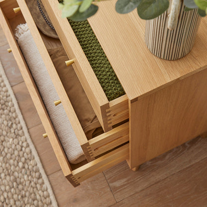 Wright Oak Chest of 3 Drawers Fishe and Lilly